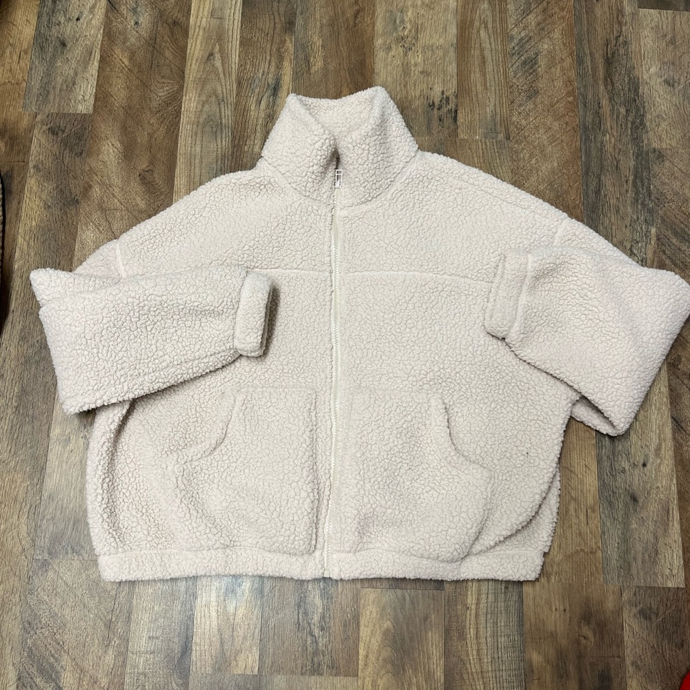 Sherpa zip up